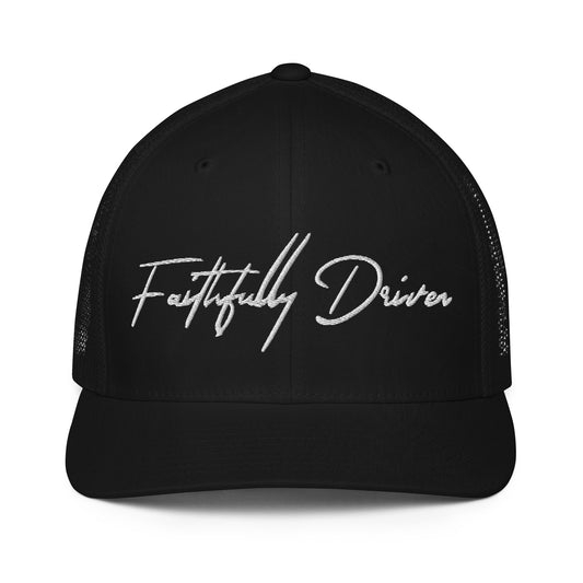 Closed-back trucker cap